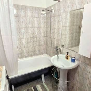 Сдается 1-комнатная квартира, 39,5 м²