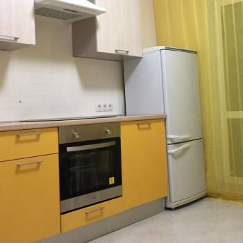 Продается 1-комнатная квартира, 39 м²