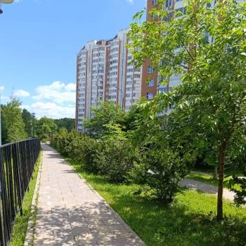 Сдается 1-комнатная квартира, 43 м²