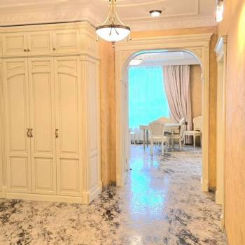 Продается 3-х комнатная квартира, 103 м²