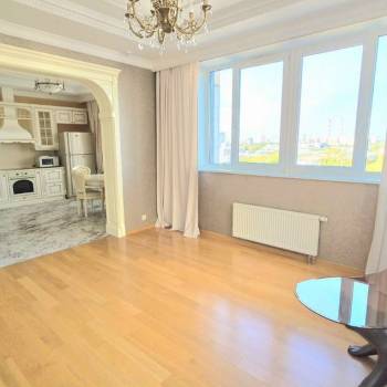 Продается 3-х комнатная квартира, 103 м²