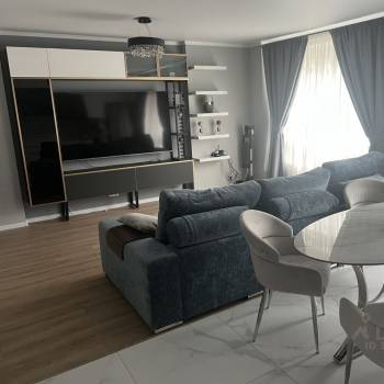 Продается 3-х комнатная квартира, 120,6 м²