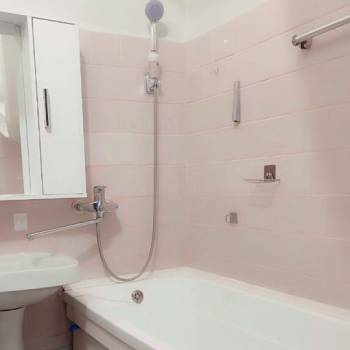 Сдается 1-комнатная квартира, 43,6 м²