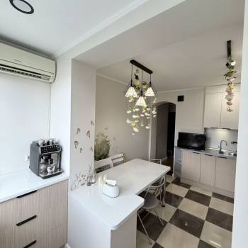 Продается 2-х комнатная квартира, 54 м²
