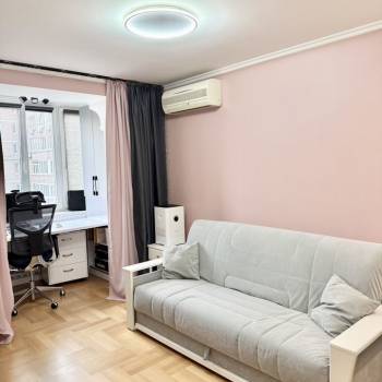 Продается 2-х комнатная квартира, 54 м²