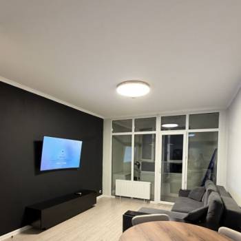Сдается 1-комнатная квартира, 54,4 м²