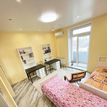 Продается 2-х комнатная квартира, 69,2 м²