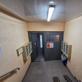 Продается 3-х комнатная квартира, 50,6 м²