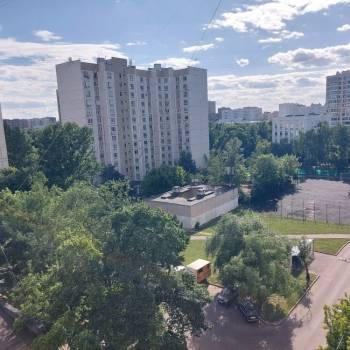 Продается 1-комнатная квартира, 40 м²