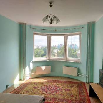 Продается 1-комнатная квартира, 40 м²