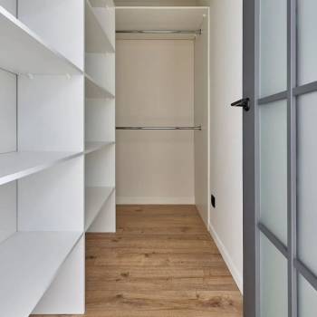 Продается 1-комнатная квартира, 33 м²