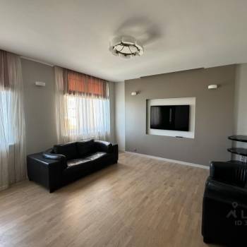 Сдается Многокомнатная квартира, 120 м²