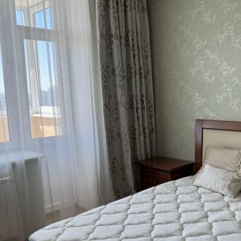 Сдается Многокомнатная квартира, 120 м²