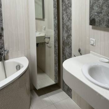 Сдается Многокомнатная квартира, 120 м²