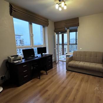 Продается Многокомнатная квартира, 109 м²