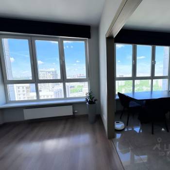 Продается Многокомнатная квартира, 109 м²