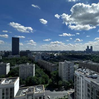 Продается Многокомнатная квартира, 109 м²