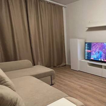 Сдается 1-комнатная квартира, 40 м²