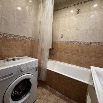 Сдается Многокомнатная квартира, 74,6 м²