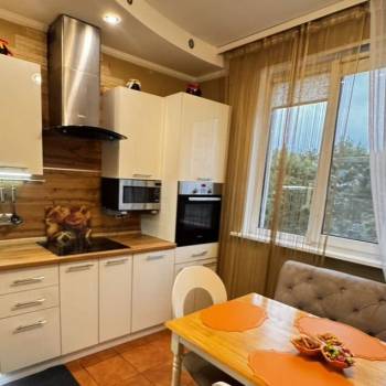 Сдается Многокомнатная квартира, 74,6 м²