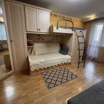Сдается Многокомнатная квартира, 74,6 м²
