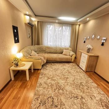 Сдается Многокомнатная квартира, 74,6 м²