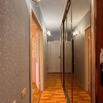 Сдается Многокомнатная квартира, 60 м²