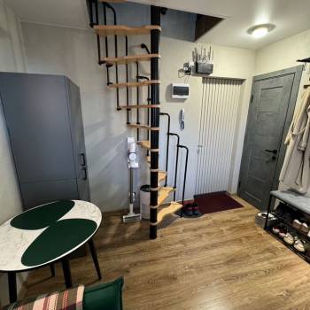 Продается 2-х комнатная квартира, 28 м²