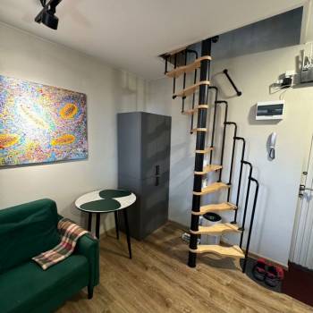 Продается 2-х комнатная квартира, 28 м²