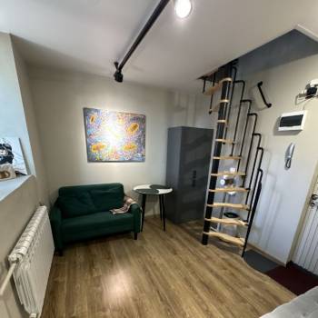Продается 1-комнатная квартира, 28 м²