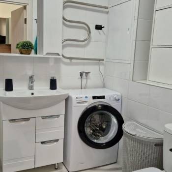 Сдается 1-комнатная квартира, 44 м²