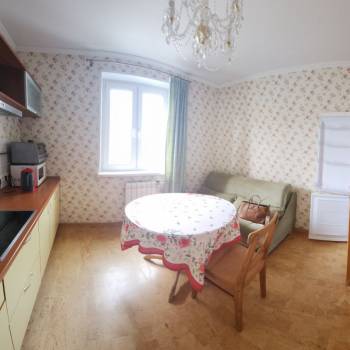 Сдается 1-комнатная квартира, 39 м²