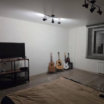 Сдается 1-комнатная квартира, 50 м²
