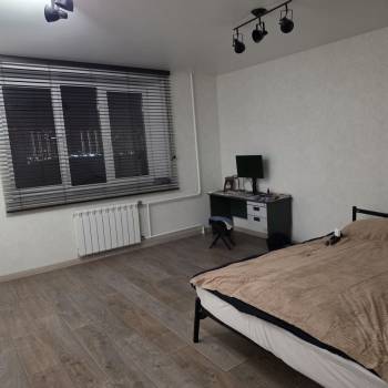 Сдается 1-комнатная квартира, 50 м²