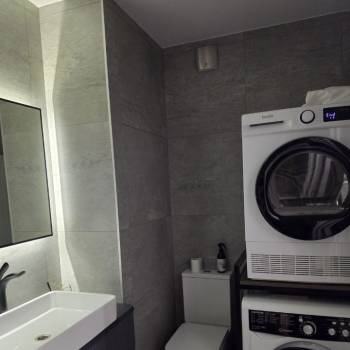 Сдается 1-комнатная квартира, 50 м²