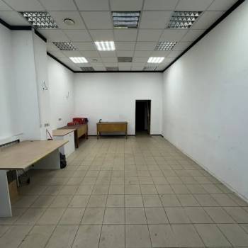 Сдается Нежилое помещение, 100 м²