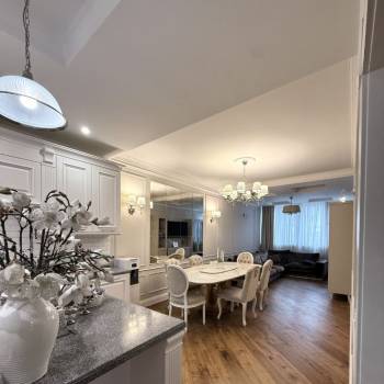 Продается Многокомнатная квартира, 118 м²