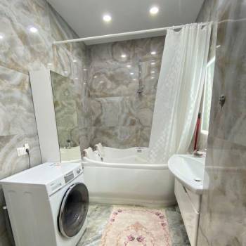Сдается 2-х комнатная квартира, 67 м²