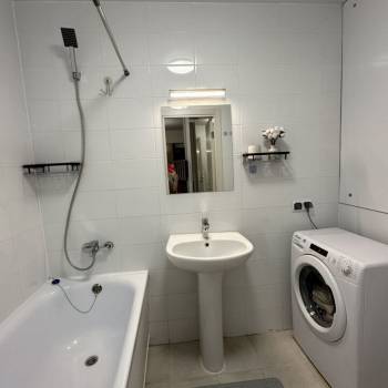 Сдается 1-комнатная квартира, 37,5 м²
