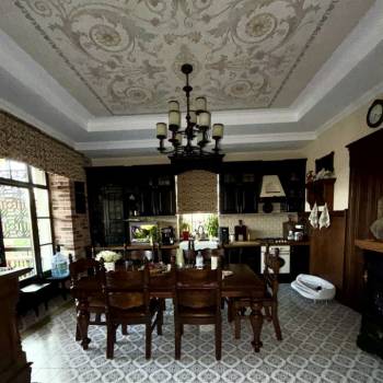 Продается Дом, 450 м²