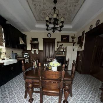 Продается Дом, 450 м²