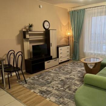 Сдается 2-х комнатная квартира, 60 м²