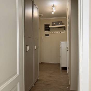 Продается 1-комнатная квартира, 56 м²