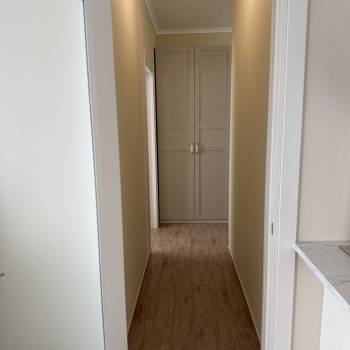 Продается 1-комнатная квартира, 56 м²