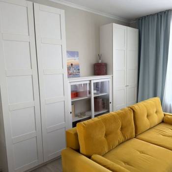 Продается 1-комнатная квартира, 56 м²
