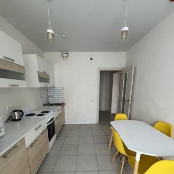 Сдается 2-х комнатная квартира, 58 м²