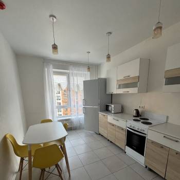 Сдается 2-х комнатная квартира, 58 м²