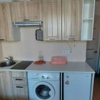 Продается 1-комнатная квартира, 18 м²