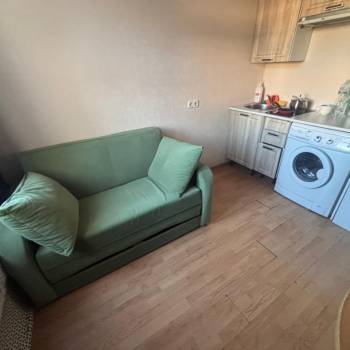 Продается 1-комнатная квартира, 18 м²