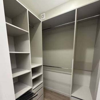 Продается Многокомнатная квартира, 106,2 м²
